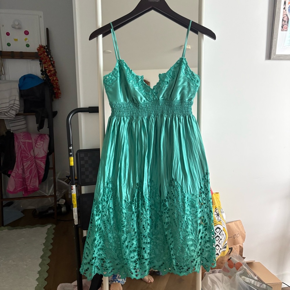 BCBCMaxazria teal silk dress with intricate floral cutouts 🩵